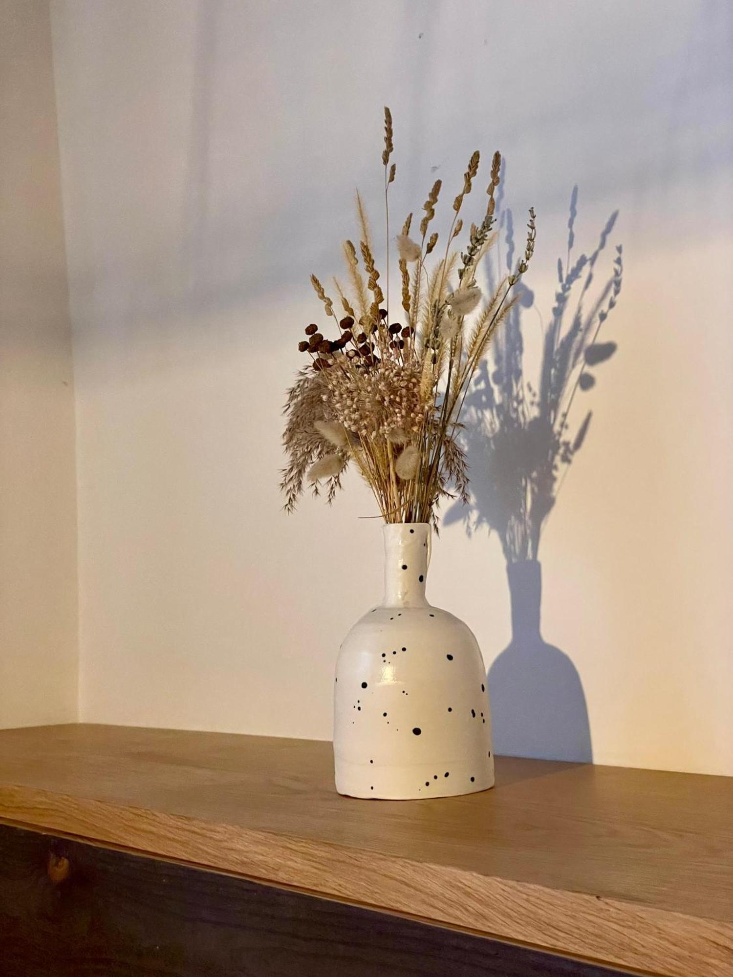 La Boheme Place Aux Herbes 위제 외부 사진